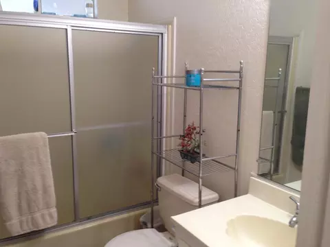 43618 Poplar Ct, Lancaster, CA 93535 photo 8