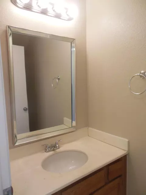 36456 Windtree Cir, Palmdale, CA 93550 photo 12