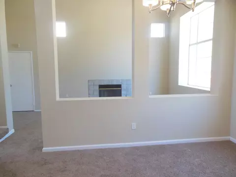 36456 Windtree Cir, Palmdale, CA 93550 photo 8