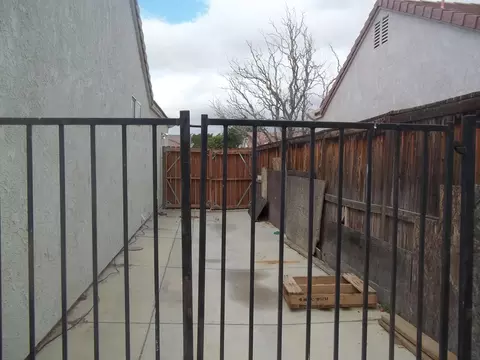 44330 Hazel Ct, Lancaster, CA 93536 photo 21