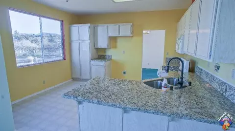 35808 53rd St, Palmdale, CA 93552 photo 4