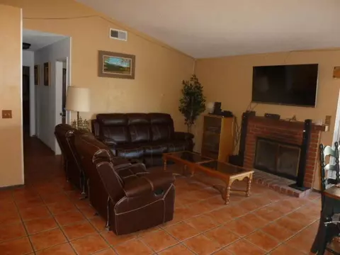 39345 169th St E, Palmdale, CA 93591 photo 4