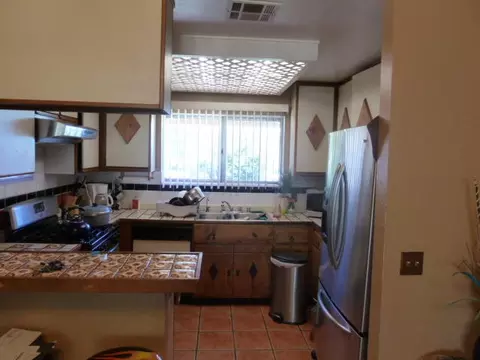39345 169th St E, Palmdale, CA 93591 photo 3