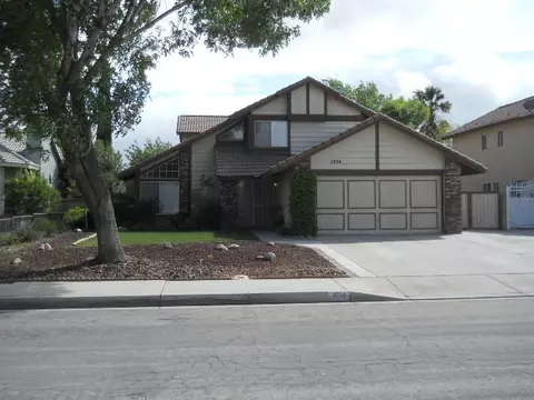 1014 Glenn Ct, Lancaster, CA 93535 photo 1