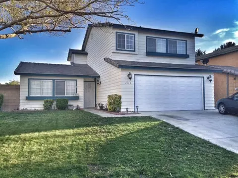 2116 Forry St, Lancaster, CA 93536 photo 2
