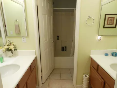 44053 Chaparral Dr, Lancaster, CA 93536 photo 13