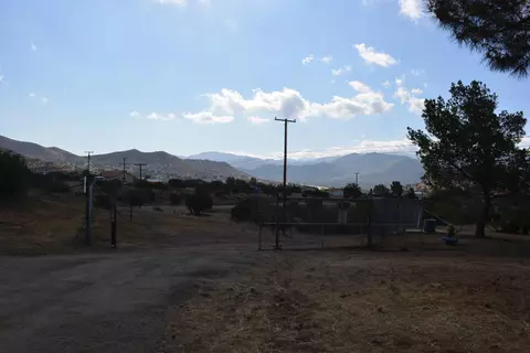 33889 Acton Canyon Rd, Acton, CA 93510 photo 24