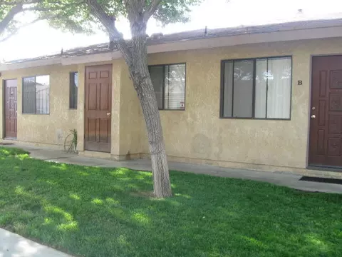 38652 4th St E, Palmdale, CA 93550 photo 5
