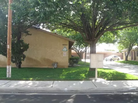 38652 4th St E, Palmdale, CA 93550 photo 4