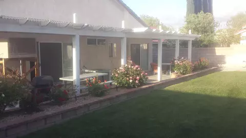 2524 Lingard St E, Lancaster, CA 93535 photo 5