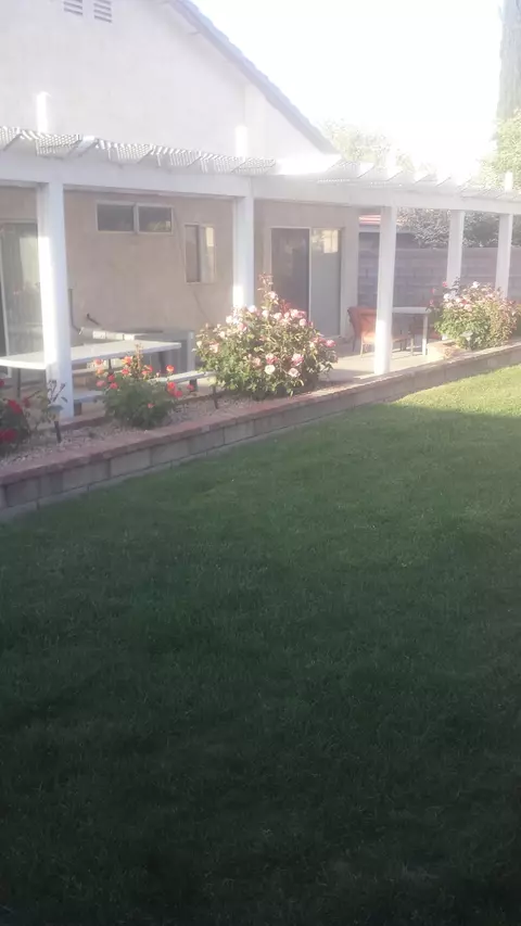 2524 Lingard St E, Lancaster, CA 93535 photo 7