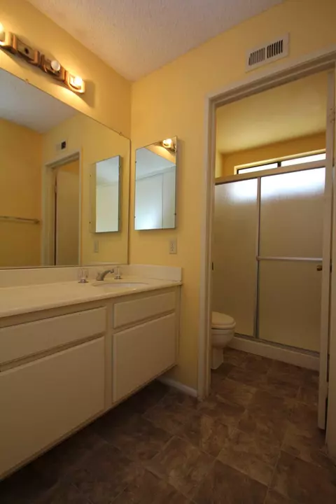 36921 Desert Willow Dr, Palmdale, CA 93550 photo 15