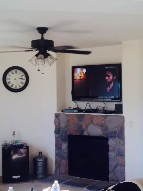 2220 Compote Cir, Palmdale, CA 93551 photo 4