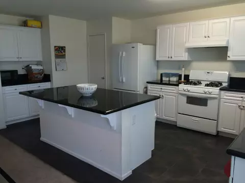 3134 Garnet Ln, Lancaster, CA 93535 photo 10