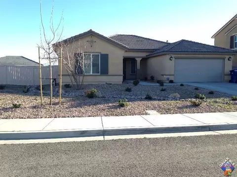 3134 Garnet Ln, Lancaster, CA 93535 photo 2