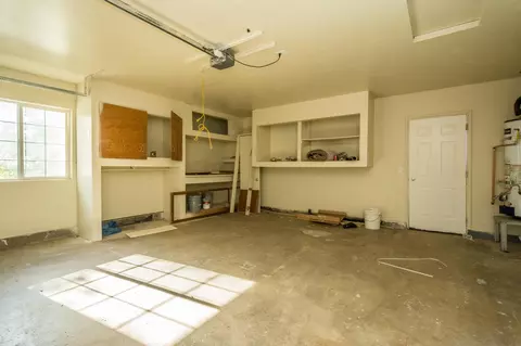 10207 Avenue R2 E, Littlerock, CA 93543 photo 17