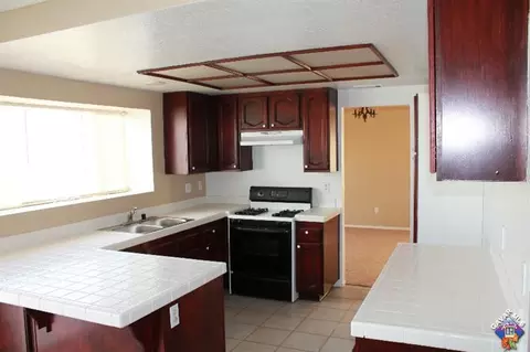 38136 52nd St, Palmdale, CA 93552 photo 14