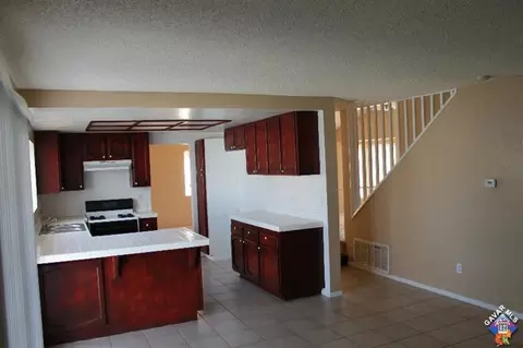 38136 52nd St, Palmdale, CA 93552 photo 8