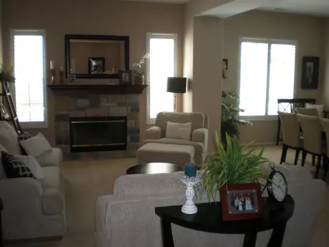 41637 Palermo Ct, Lancaster, CA 93536 photo 3