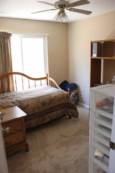 1038 Morven St, Lancaster, CA 93535 photo 37