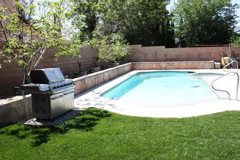 1038 Morven St, Lancaster, CA 93535 photo 8