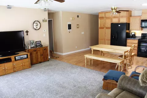 1038 Morven St, Lancaster, CA 93535 photo 23