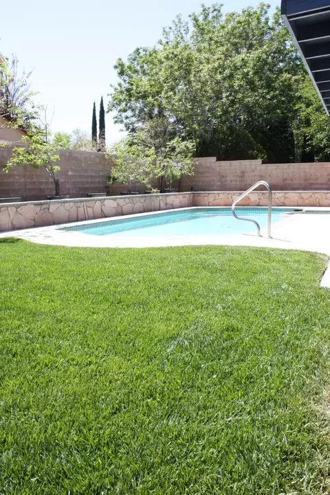 1038 Morven St, Lancaster, CA 93535 photo 9