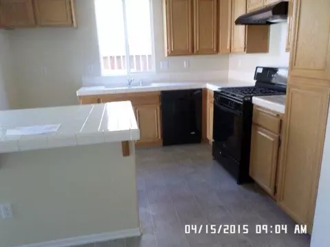 45723 Knightsbridge St, Lancaster, CA 93534 photo 7