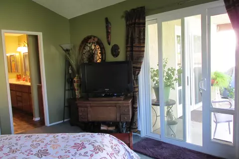 43666 Rogier St E, Lancaster, CA 93535 photo 9