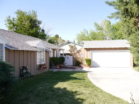 39010 Juniper Tree Rd, Palmdale, CA 93551 photo 3