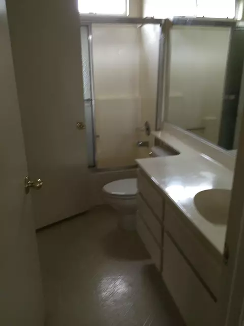 2114 Scott Ave, Palmdale, CA 93550 photo 21