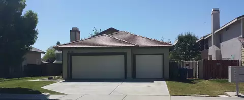 45533 Pickford Ave, Lancaster, CA 93534 photo 35