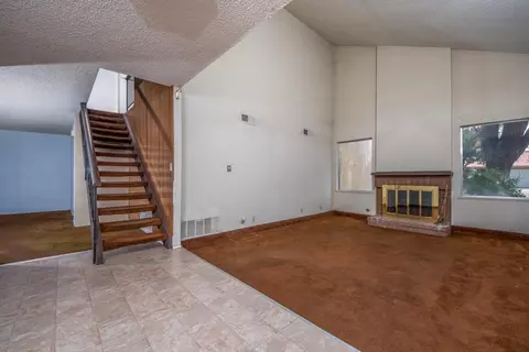 44111 Sancroft Ave, Lancaster, CA 93535 photo 13
