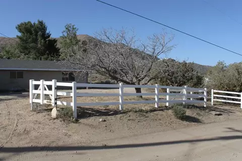 1110 Searchlight Ranch Rd, Acton, CA 93510 photo 7