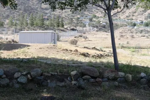 1110 Searchlight Ranch Rd, Acton, CA 93510 photo 10
