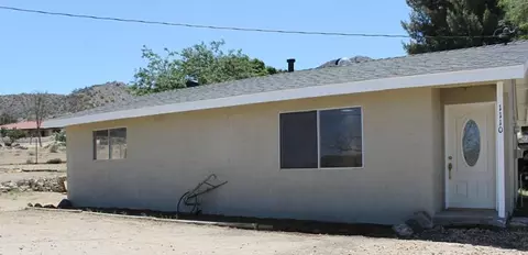 1110 Searchlight Ranch Rd, Acton, CA 93510 photo 4