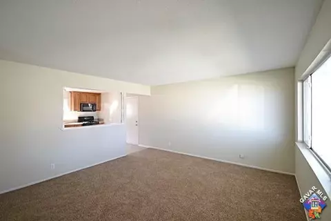 404 E Avenue J13, Lancaster, CA 93535 photo 4