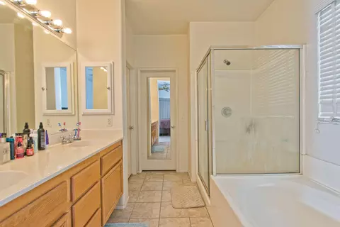 1735 Windermere Dr, Lancaster, CA 93534 photo 19