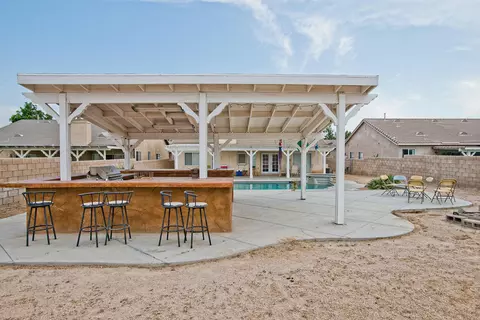 1735 Windermere Dr, Lancaster, CA 93534 photo 7