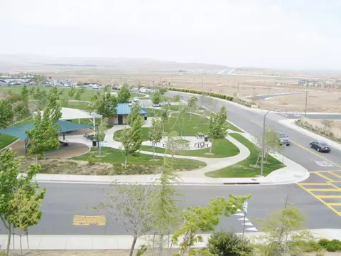 2725 Chicory Ln, Palmdale, CA 93551 photo 24