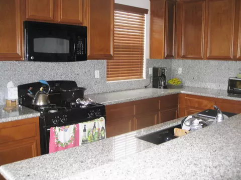 2725 Chicory Ln, Palmdale, CA 93551 photo 9