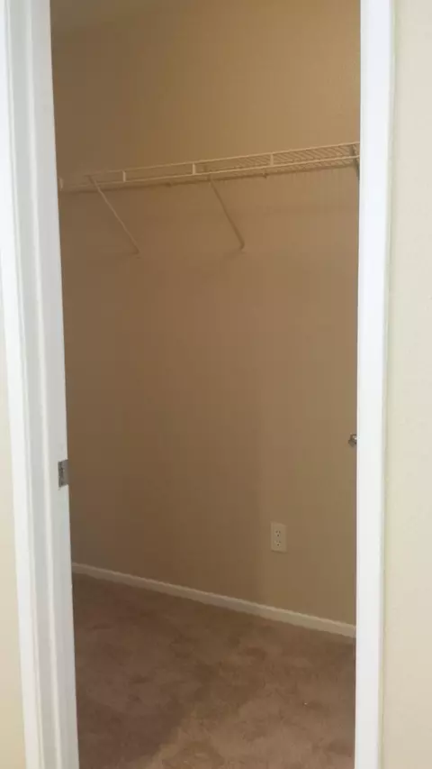 6424 Tuscan Ct, Palmdale, CA 93552 photo 4