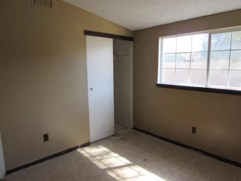 44122 Raysack Ave, Lancaster, CA 93535 photo 7