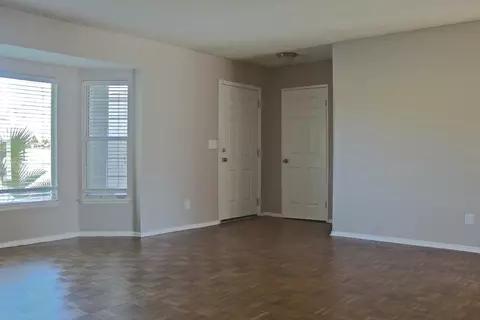 43843 David St, Lancaster, CA 93535 photo 4