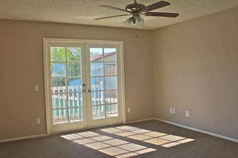 43843 David St, Lancaster, CA 93535 photo 13