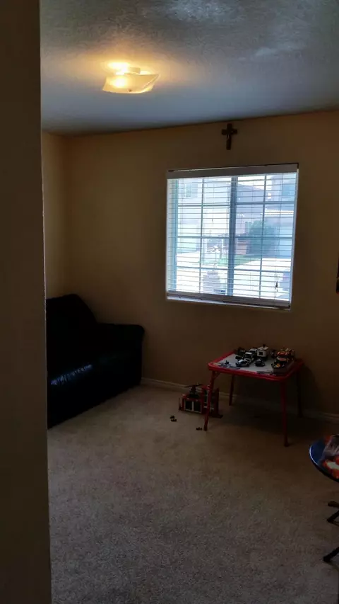 5523 Diamond St, Palmdale, CA 93552 photo 7