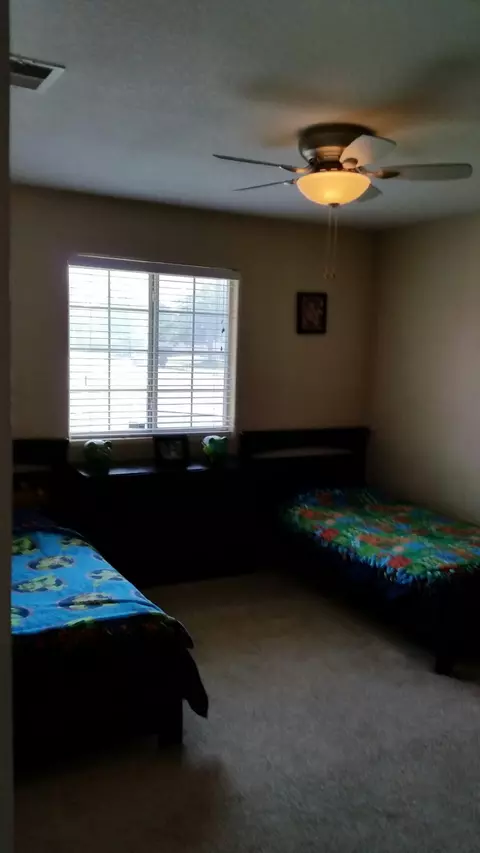 5523 Diamond St, Palmdale, CA 93552 photo 9