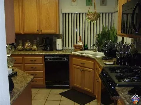 36454 Turner Dr, Palmdale, CA 93550 photo 3