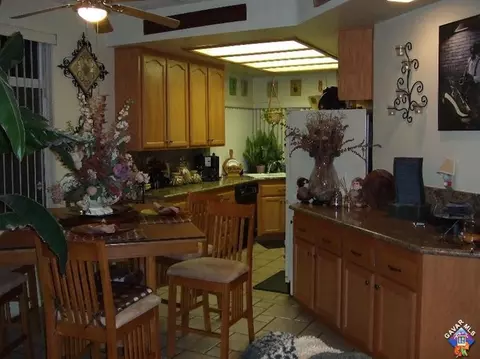 36454 Turner Dr, Palmdale, CA 93550 photo 8