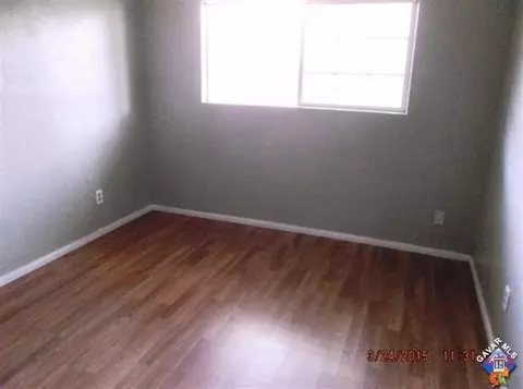38721 2nd St E, Palmdale, CA 93550 photo 3